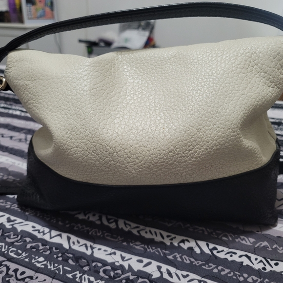 Kate Spade Southport Ave Maria Fold Over Purse Pebbled Leather black beige - Picture 4 of 11